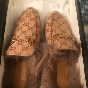 Gucci Shoes - Gucci Princeton GG canvas slippers Gucci Shoes - Gucci Princeton GG canvas slippers